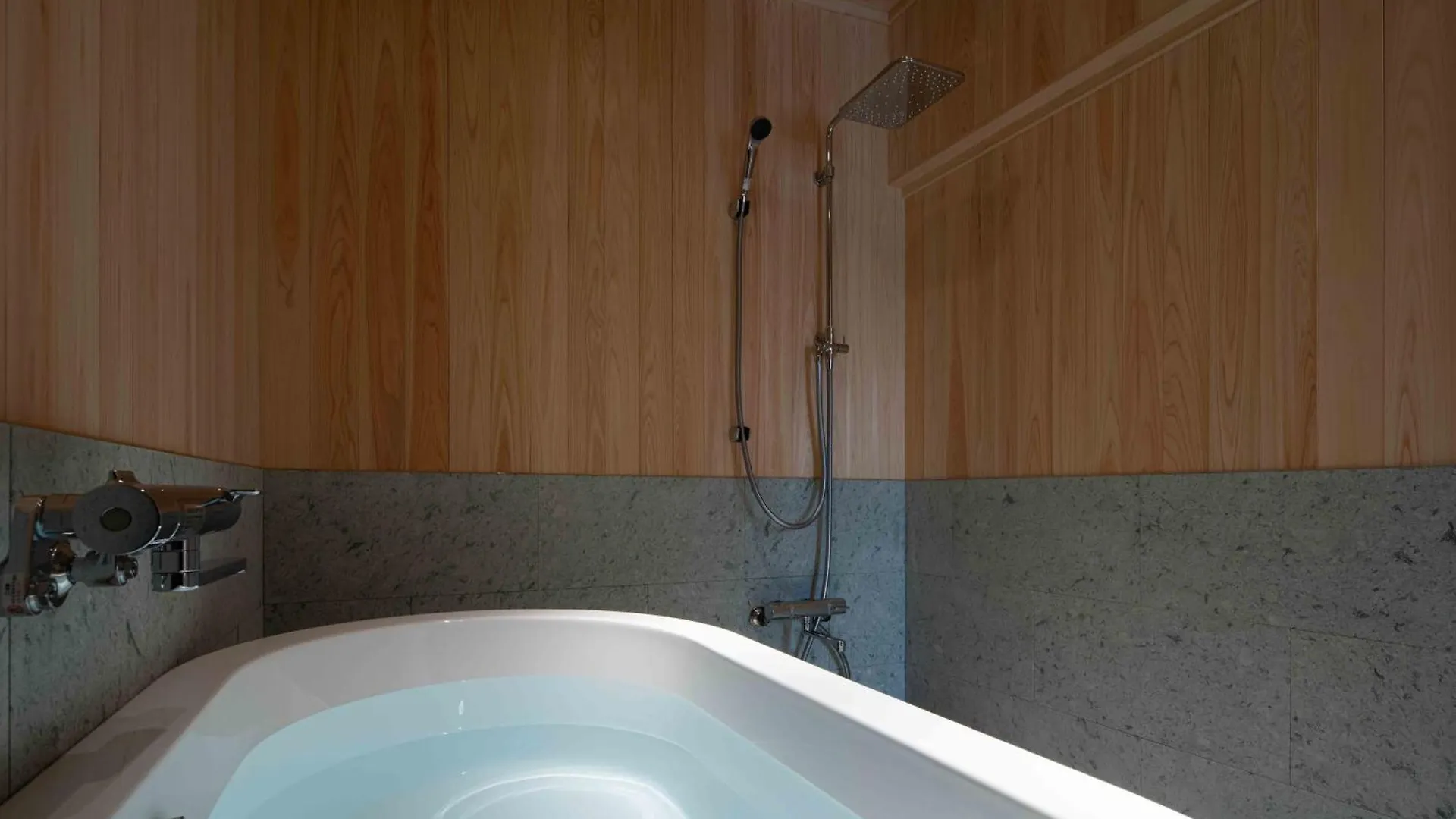 Kutsurogi Sauna And Stay Tokyo